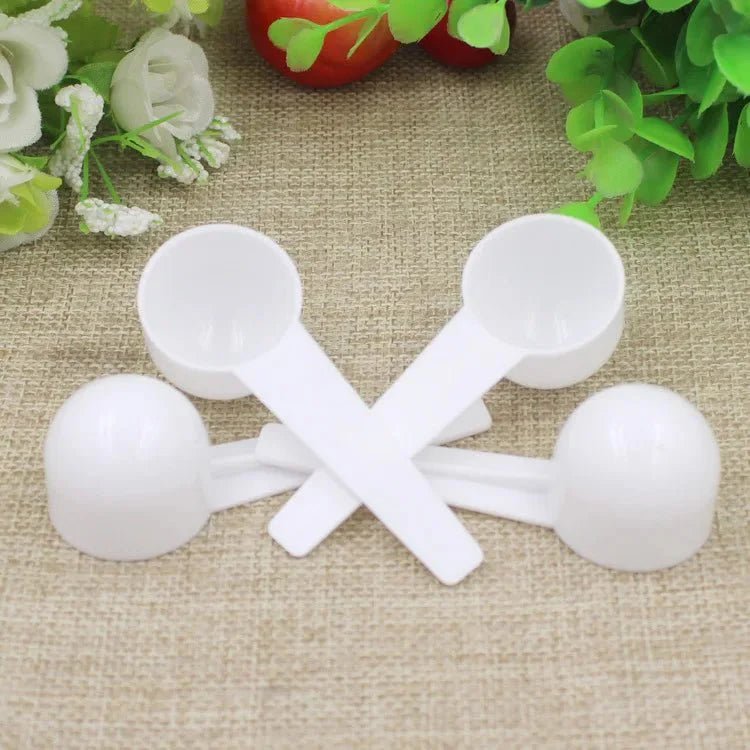 5g 10ml Plastic Measuring Scoop Canada