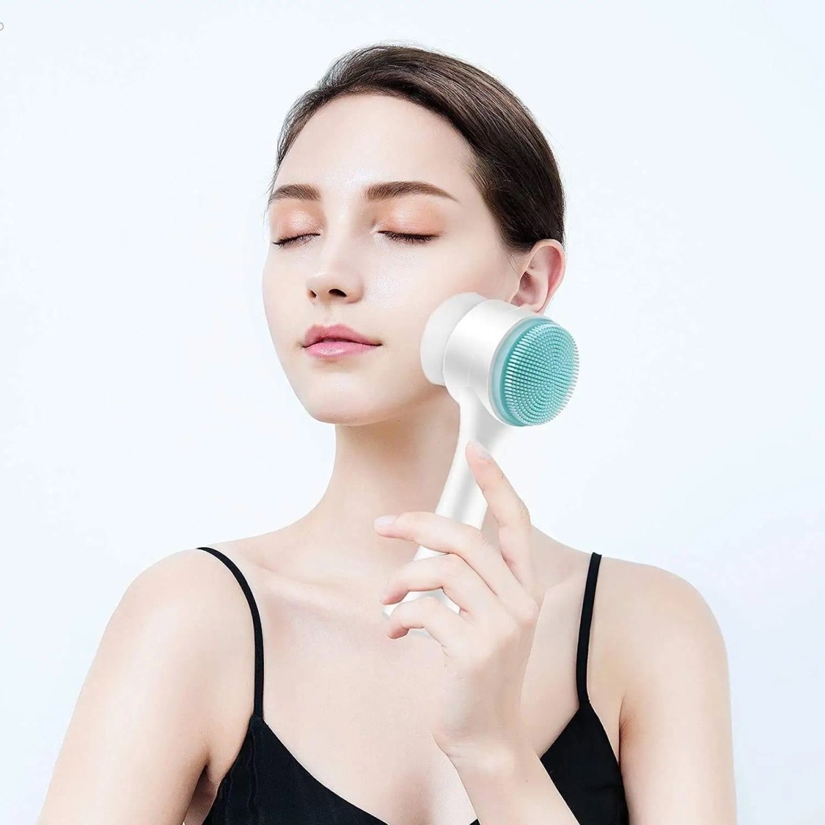 Face Scrubber 2 in 1 Cleansing Brush Dual Action Deep Cleansing Canada