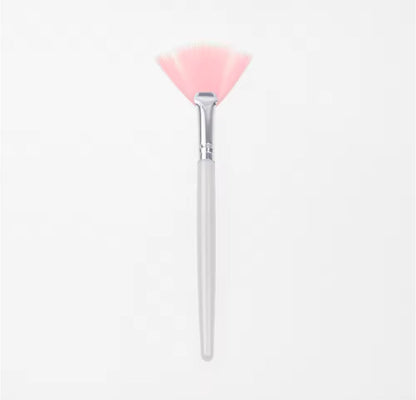 Facial Applicator Fan Brush, Pink Tip Canada